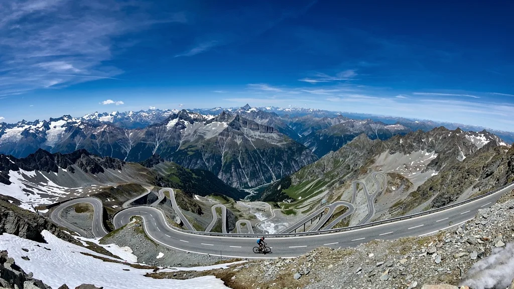 Col du Galibier (versant nord)